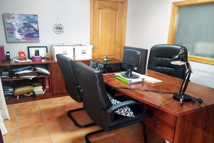 Oficina en Alquiler en Marbella Málaga photo 0