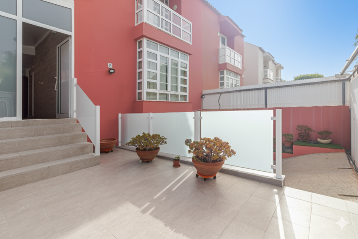 Casa-Chalet en Venta en Telde Las Palmas photo 0