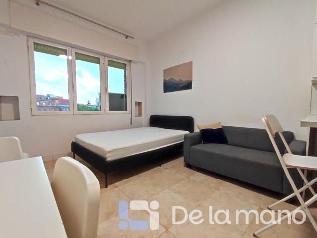 COQUETO ESTUDIO TOTALMENTE EQUIPADO Y CON CALEFACCIÓN INCLUIDA photo 0