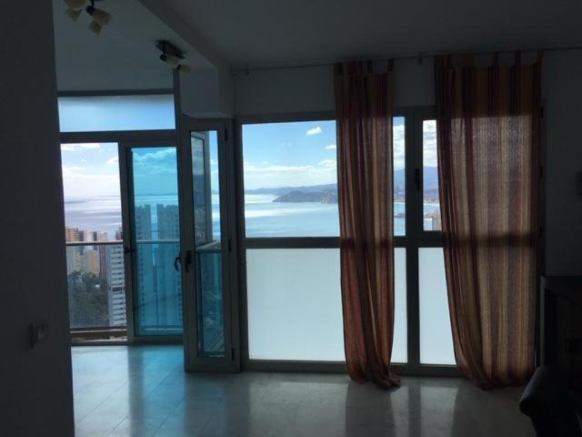 Piso en Alquiler en Benidorm Alicante photo 0