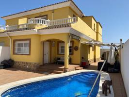 Casa en venta en Los Alcázares photo 0