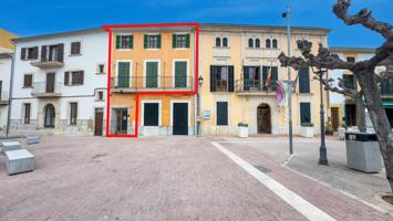 Duplex adosado en Plaza Mayor en Campanet photo 0