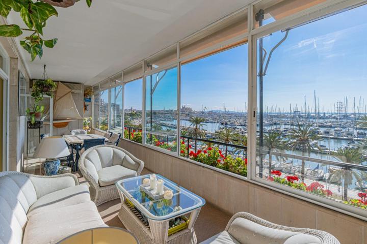 Exclusivo piso de lujo en el Paseo Marítimo de Palma de Mallorca photo 0