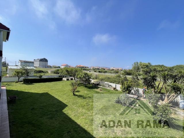 Venta de piso en Sanxenxo, de 81m2 con 3 dormitorios y 1 baño con plaza de garaje photo 0