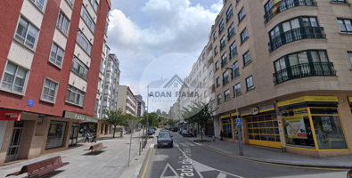 Venta de piso en Pontevedra, de 120m2 con 4 dormitorios y 2 baños, trastero photo 0