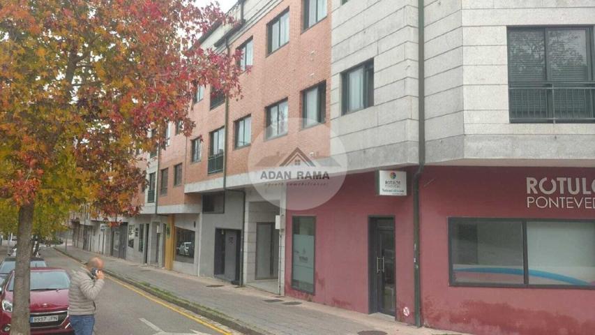 Venta de piso en Pontevedra, de 68m2 con 2 dormitorios y 1 baño con plaza de garaje y trastero photo 0