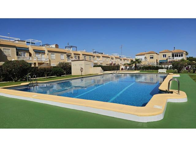 Venta de Bungalow en Torrevieja photo 0