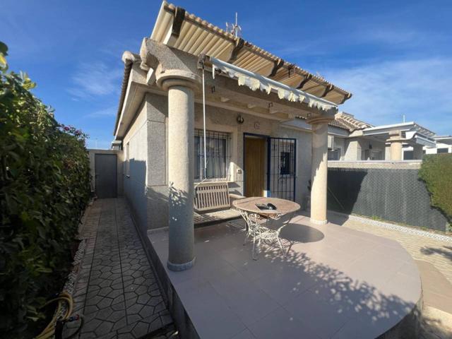 Venta de Chalet Adosado en Torrevieja ( LA SIESTA ) photo 0