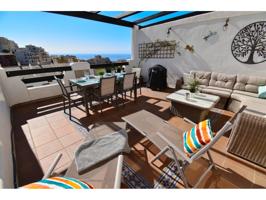 ¡Apartamento moderno con gran terraza y impresionantes vistas al mar! photo 0