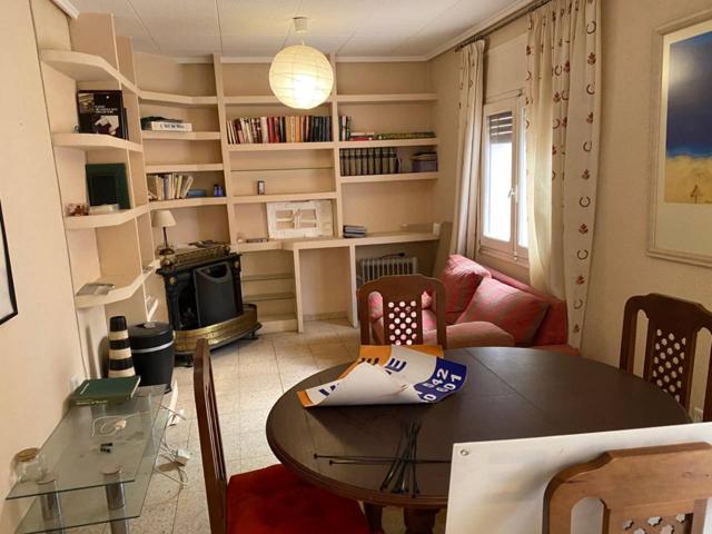 Vivienda en el centro con posibilidad de hacer otra en deván photo 0