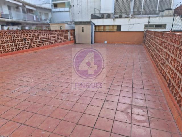 Piso En venta en Centre - Platja, Castell-Platja D'Aro photo 0