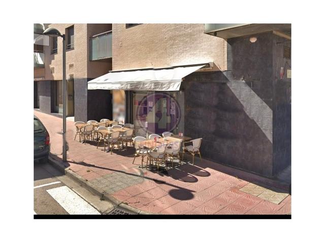 Local En venta en Palamós photo 0