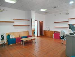 Local En venta en Puertollano photo 0