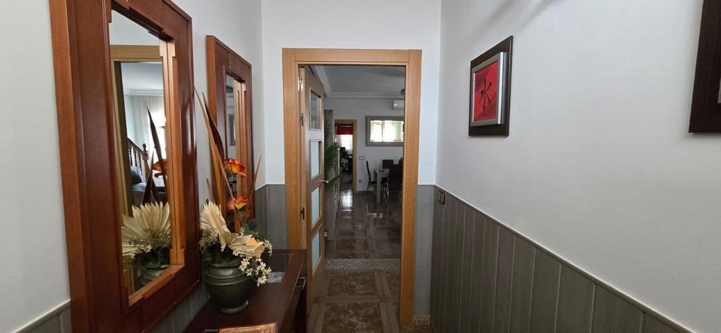 Villa En venta en Argamasilla de Calatrava photo 0