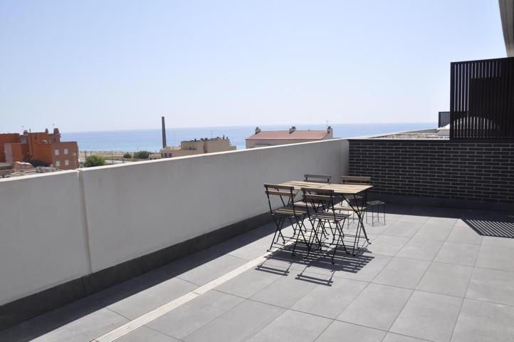 Piso En venta en Montgat photo 0