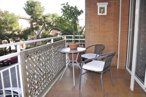 Piso En venta en Montgat photo 0