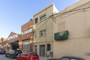 Casa En venta en Montgat photo 0