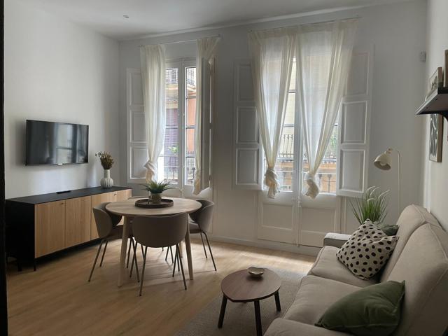 Piso En venta en la Vila de Gràcia photo 0
