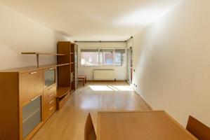 Piso En venta en Sant Adrià de Besòs photo 0