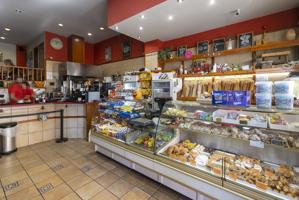 Local En venta en Badalona photo 0