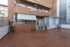 Piso En venta en Badalona photo 0