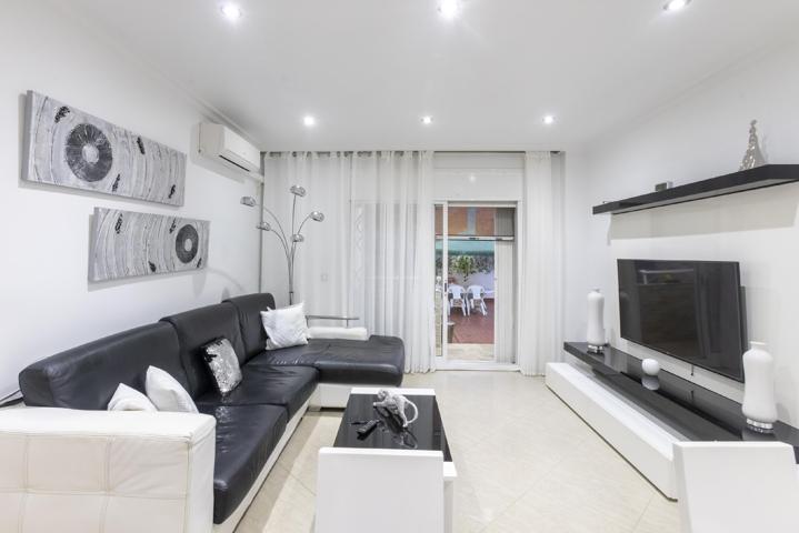 Piso En venta en Badalona photo 0