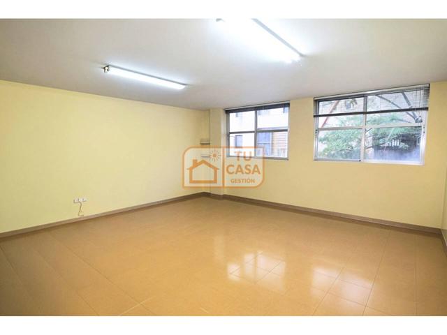 Venta de oficina en la avenida virgen de Guadalupe photo 0