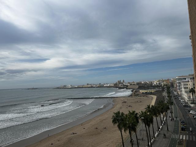 Piso En venta en Cádiz photo 0