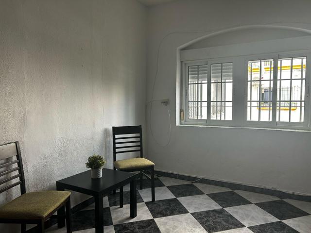 Piso En venta en Cádiz photo 0
