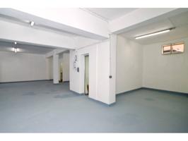 Venta de local comercial en Madrid Capital photo 0