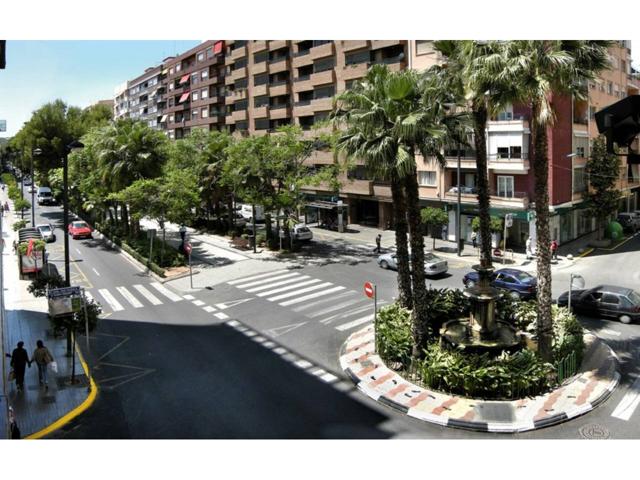 Piso en venta en Zona Carrer de València(46900) photo 0