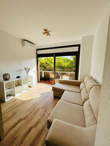 Piso En venta en Hostafrancs photo 0