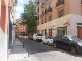 Local En venta en De Antonio Agustín, 3, Zaragoza photo 0