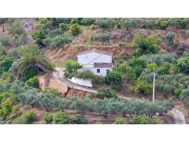 Casa De Campo En venta en Comares photo 0