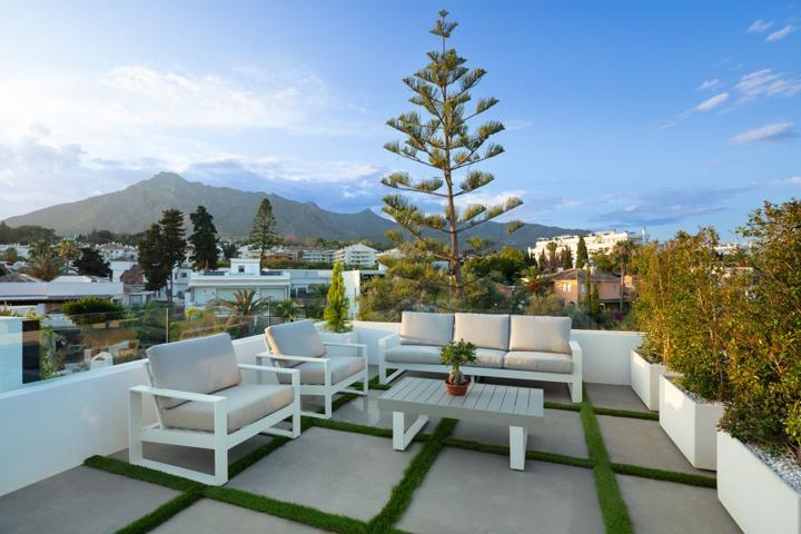 Casa En venta en La Carolina-Guadalpín, Marbella photo 0