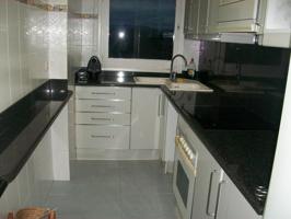 Piso En venta en Girona photo 0
