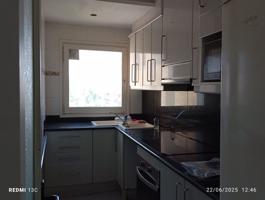 Piso En venta en Girona photo 0