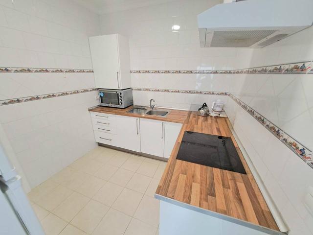Venta de piso en Brenes photo 0