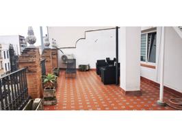 Piso en venta en Triana Casco Antiguo(41010) photo 0