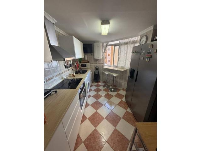Piso en venta en San José-San Carlos-Fontanal(41008) photo 0