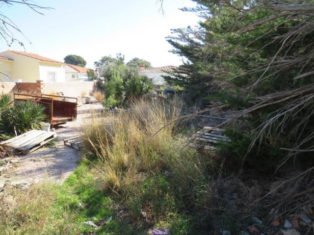 Terrenos Edificables En venta en Mont-roig del Camp photo 0