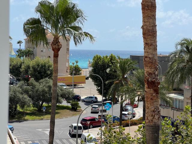 Piso En venta en L'Alfàs del Pi photo 0