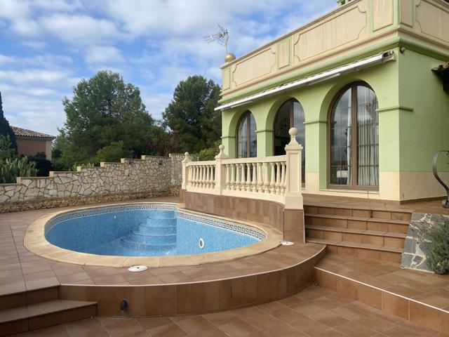 Villa En venta en Finestrat photo 0