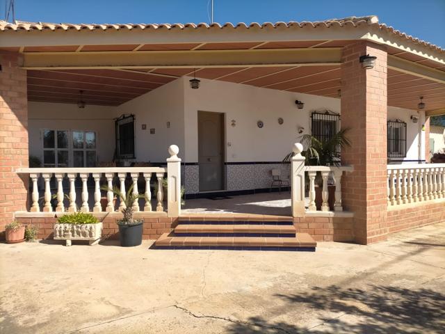 Villa En venta en Benidorm photo 0