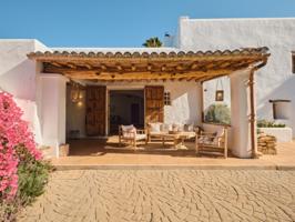 Otro En venta en Santa Eulària Des Riu photo 0