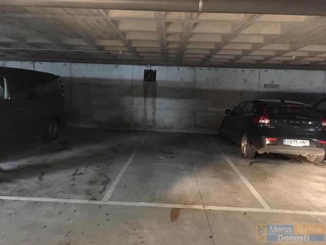 Parking Subterráneo En venta en Donostia - San Sebastián photo 0