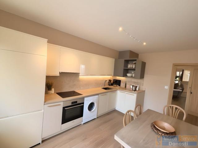 Piso En venta en Donostia - San Sebastián photo 0