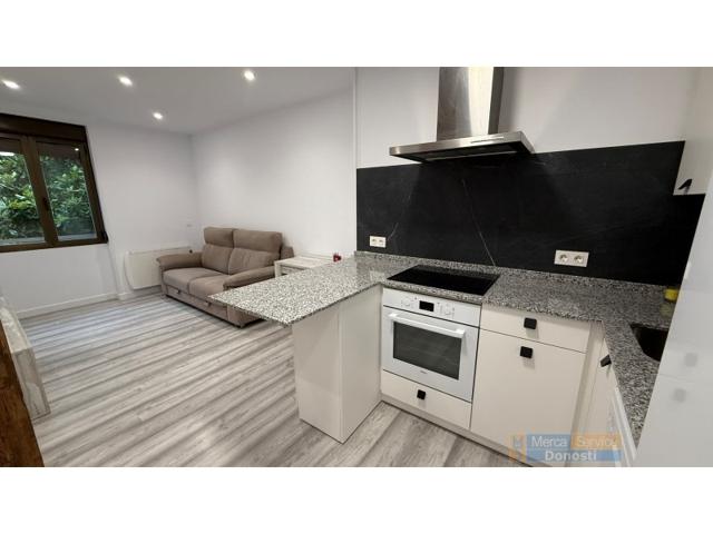 Piso En venta en Donostia - San Sebastián photo 0