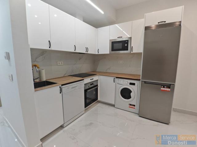 Piso En venta en Donostia - San Sebastián photo 0