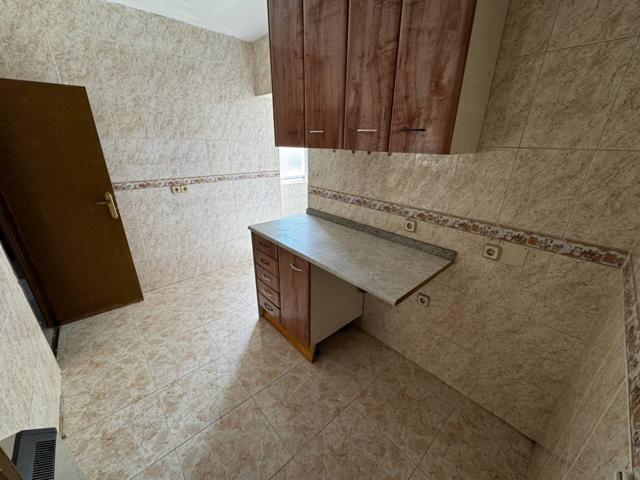Piso en venta en Reyes(28982) photo 0